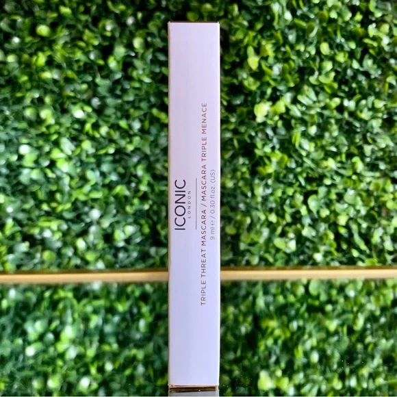 Iconic London Triple Threat Mascara in Black | NEW | Full Size - Picture 10 of 14